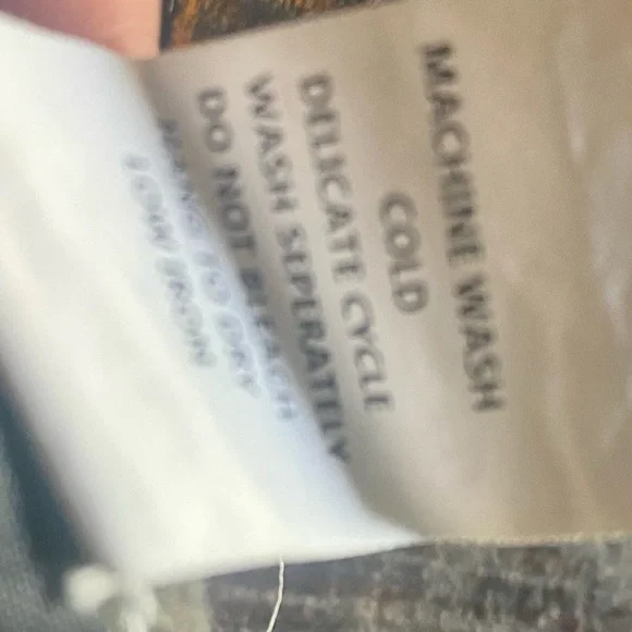 Ritu Kumar Label Camouflage Jogger Pants - Picture 8 of 12